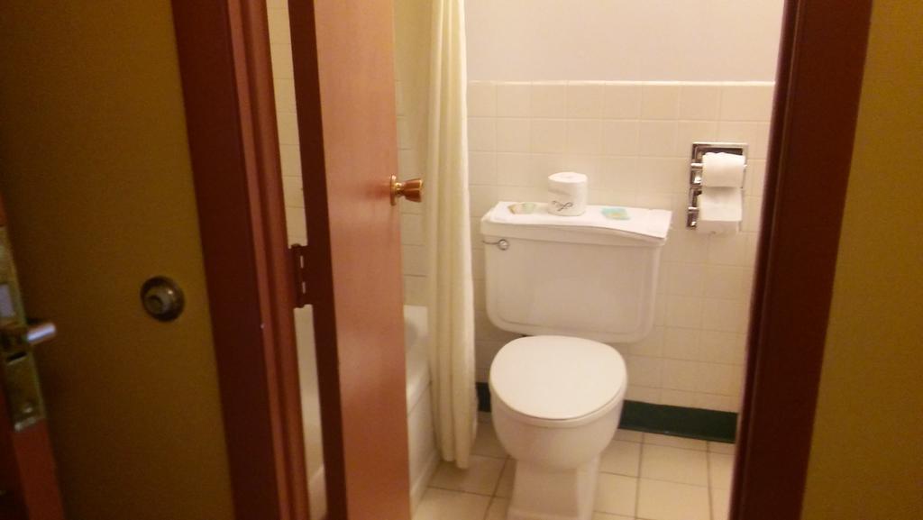 Studio Apartments Sterling Phòng bức ảnh